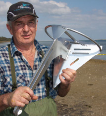 Rex Francis with one of this revolutionary Super SARCA Anchor